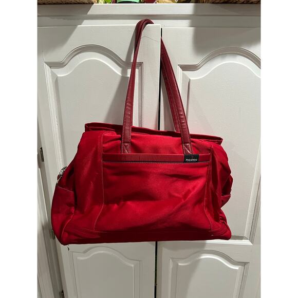 Ricardo Beverly Hills Red Travel Tote Bag Carry On Shoulder Laptop Pocket - Picture 3 of 9